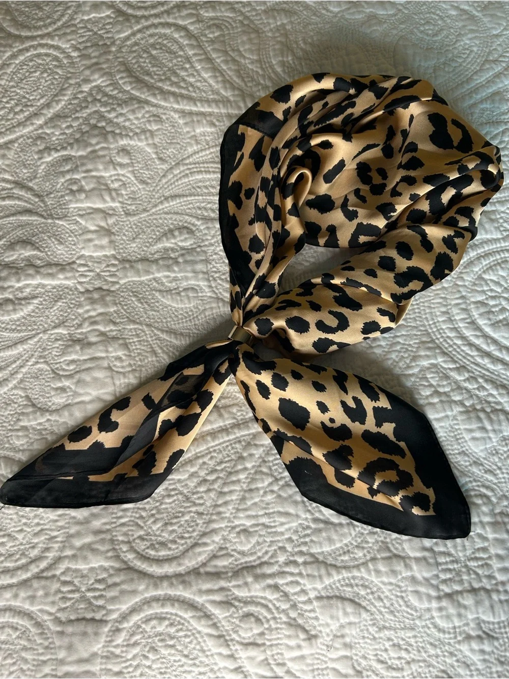 New Leopard Print Satin Neck Scarf - Black & Tan
